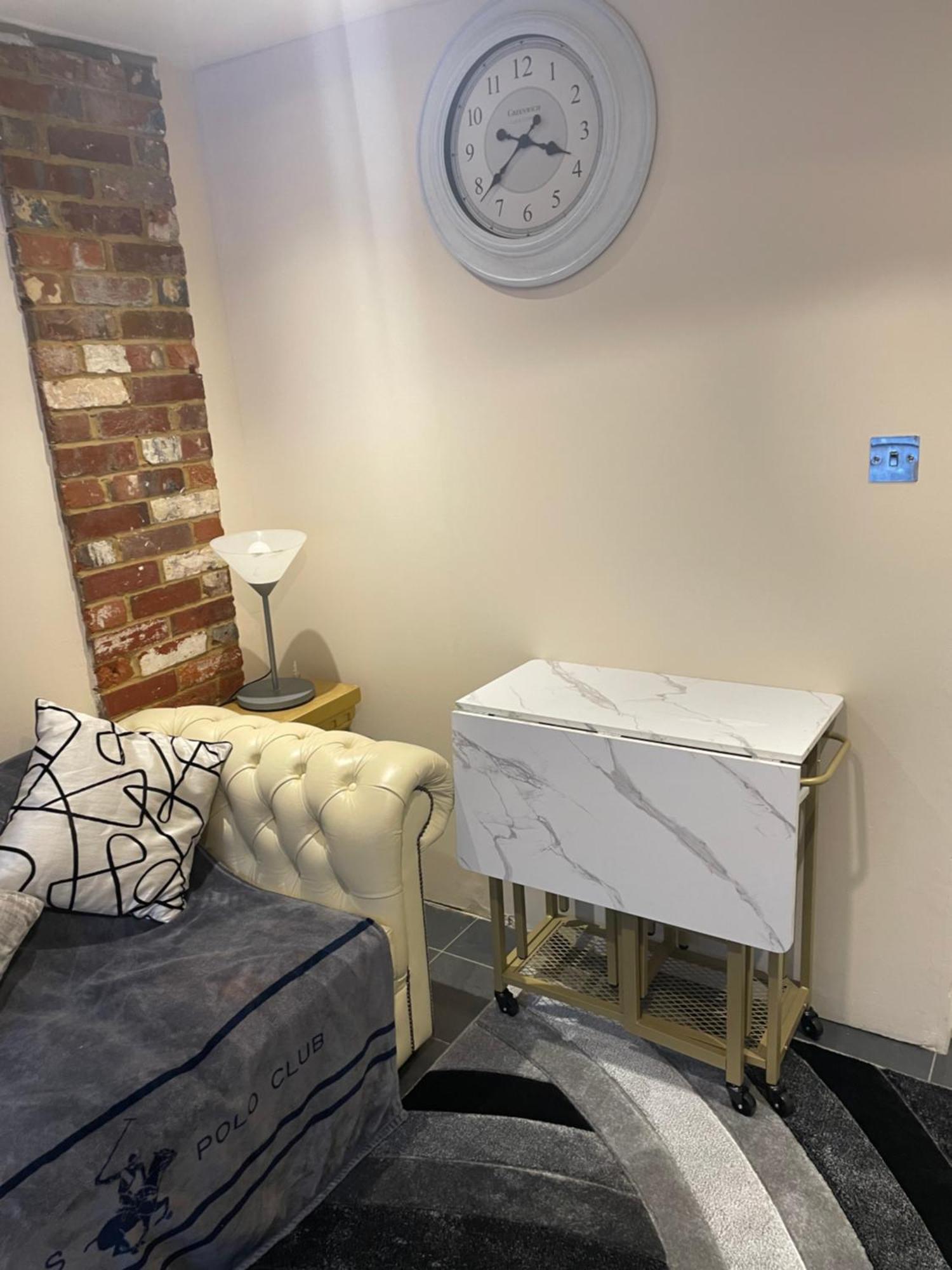 Flat 3 Meadow View Cozy Getaway Apartment Hurst Exterior foto